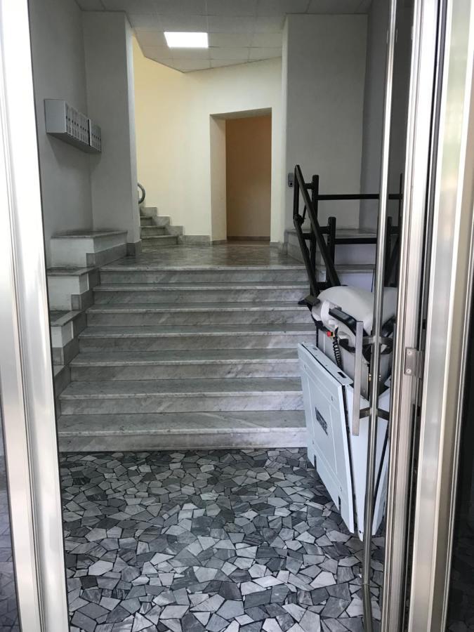 Appartamento Mare Centro Пьомбино Екстериор снимка